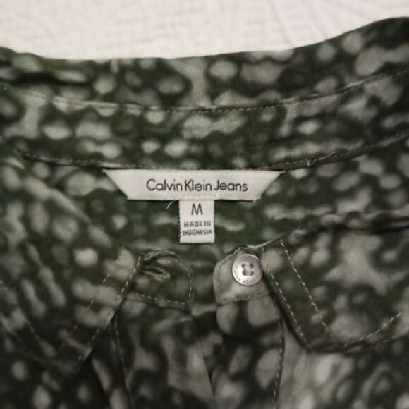 Calvin Klein Jeans Green Snake Print Button-Up Shirt Size M Womens Bohemia - Picture 2 of 9